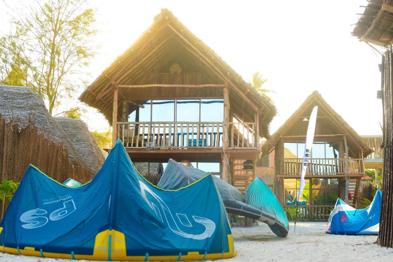 Mwananchi Bungalows Paje Eksteriør billede